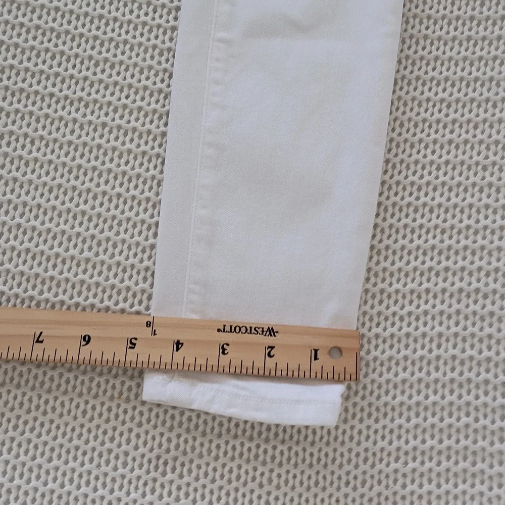 FRAME NWOT Le Skinny de Jeanne Blanc Distressed Jeans 26x29 USA Made‎ $228